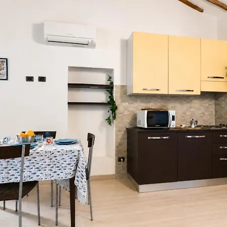 Casa Di Dea * Porto Azzurro
